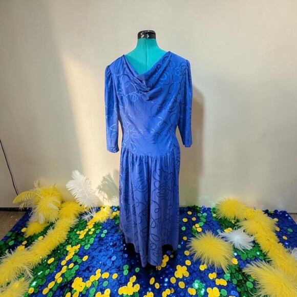 Dresses & Skirts - 1980s Pauline Trigère Cobalt Silk Jacquard Dress 44” Bust Power Shoulders USA